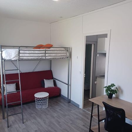 Le Carnot Proche Gare Et Iut Chez Adrien Apartment Saint-Quentin  Exterior foto