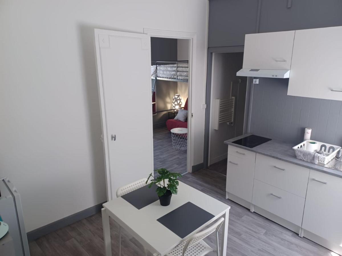 Le Carnot Proche Gare Et Iut Chez Adrien Apartment Saint-Quentin  Exterior foto