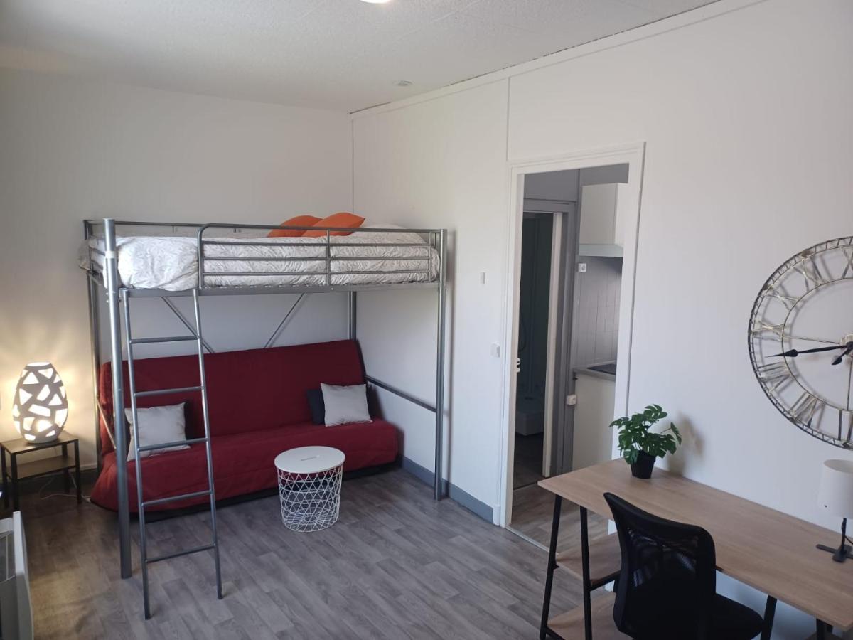 Le Carnot Proche Gare Et Iut Chez Adrien Apartment Saint-Quentin  Exterior foto