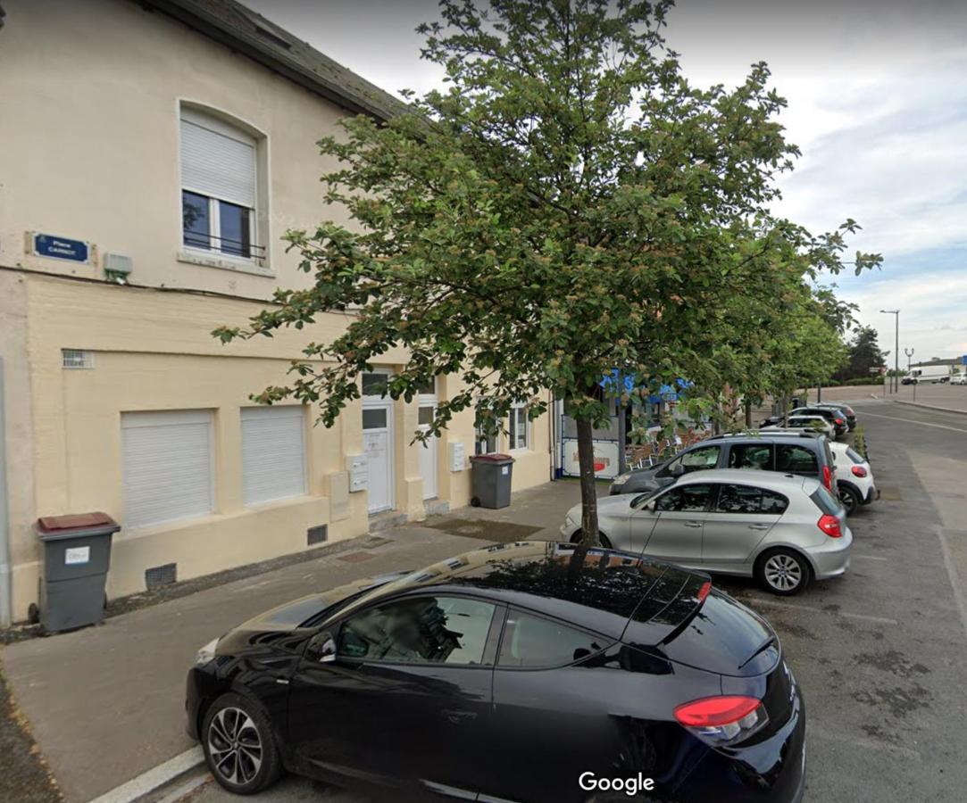 Le Carnot Proche Gare Et Iut Chez Adrien Apartment Saint-Quentin  Exterior foto